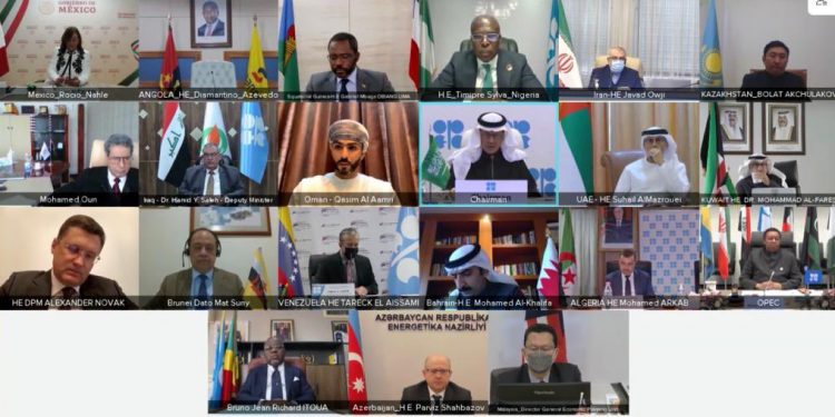 OPEP+ aumenta 400,000 bd de crudo en marzo; en junio de 2022 evaluará cambios