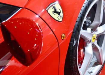 Qualcomm y Ferrari anuncian una colaboración tecnológica estratégica