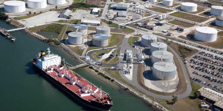 NuStar Energy L.P. Anuncia un acuerdo para vender la terminal en Nueva Escocia