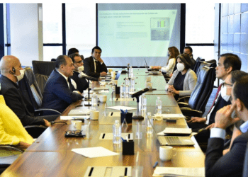 CFE alista plan de innovación tecnológica para la transición energética