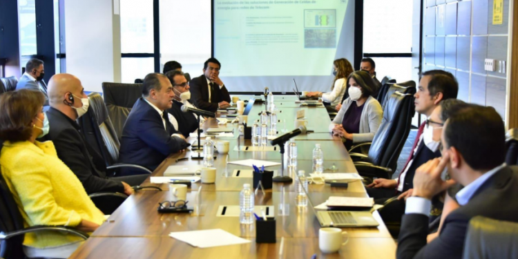 CFE alista plan de innovación tecnológica para la transición energética