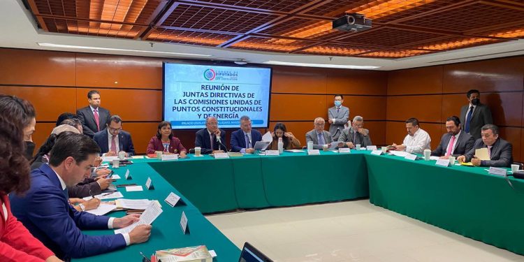 Diputados dictaminarán Reforma Eléctrica en actual periodo y votar su aprobación en abril