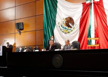 Comisiones Unidas, en sesión permanente para dictaminar Reforma Eléctrica