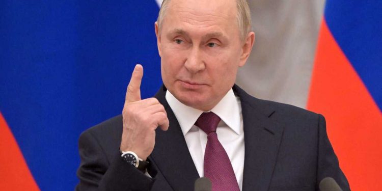 Vladimir Putin prohíbe exportaciones rusas de productos y materias primas