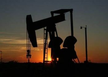 Brent arriba de 100 dólares; mezcla mexicana en 97.57 dólares