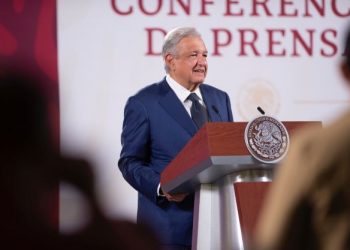 AMLO descarta plantear nueva reforma en materia energética