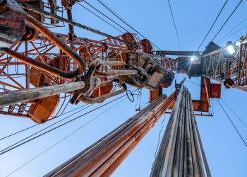 SilverBow Resources anuncia adquisiciones de Sundance Energy y SandPoint Resources