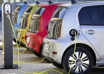 Comdata se asocia con Motorq para optimizar la gestión de flotas de vehículos eléctricos