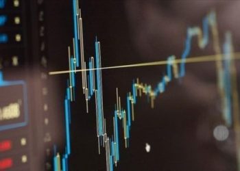 Empresas debe definir estrategia para enfrentar alza de precios de combustibles