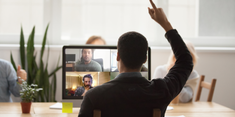 Trabajadores con un segundo idioma pueden incrementar su sueldo en hasta un 30%