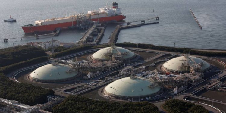 Europa no quiere depender del gas ruso; pero busca proveedor, es consumidor neto