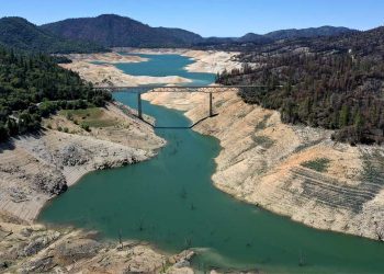 Sequía en California disminuirá la generación de energía hidroeléctrica, aumentará el uso de gas natural