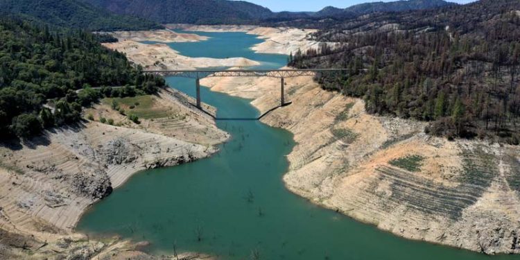 Sequía en California disminuirá la generación de energía hidroeléctrica, aumentará el uso de gas natural