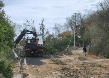 CFE restablece suministro eléctrico al 96% de los afectados por el paso del huracán Agatha