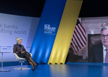 Bancos centrales enfrentan el desafío de controlar la inflación sin llegar a la recesión