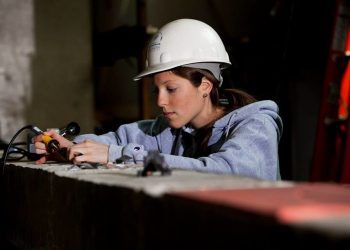 La importancia de las mujeres en la ingeniería y la industria: Tania K. Cerda