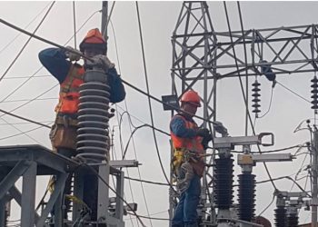 Construcción en electricidad y comunicaciones crece 2.4% en abril, tercer alza consecutiva