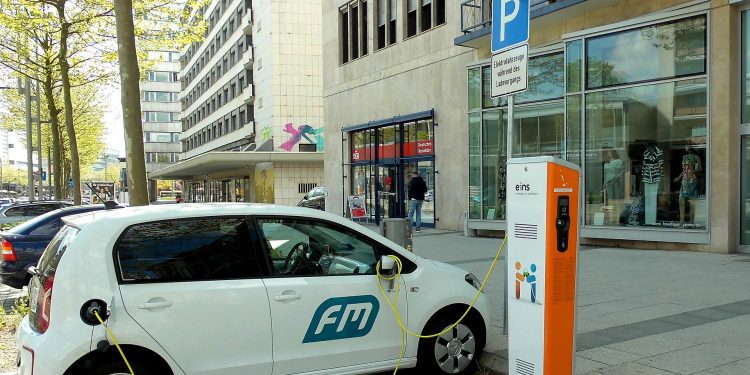 Puebla instalará red cargadores de vehículos eléctricos