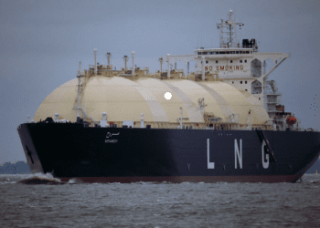 New Fortress Energy y Apollo Funds crean empresa de infraestructura marítima de GNL