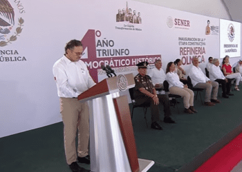 Pemex reactivará campo Lakach y construirá planta coquizadora