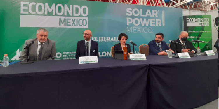 Inversiones de hasta 27,000 mdd en sector solar fotovoltaico hacia 2030