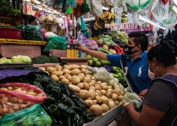 Inflación anual se ubica en 8.15% en julio; frutas y verduras en las nubes