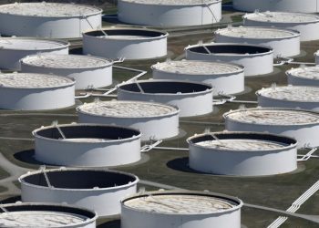 Departamento de Energía de EEUU adjudica otros 20 millones de barriles de petróleo de la reserva estratégica de petróleo