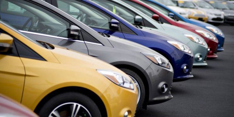 Sector automotriz vende 83,137 unidades en julio, el nivel más bajo en cinco meses