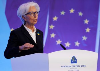 BCE aumenta 0.75 puntos su tasa de interés; espera mayor inflación y menor crecimiento