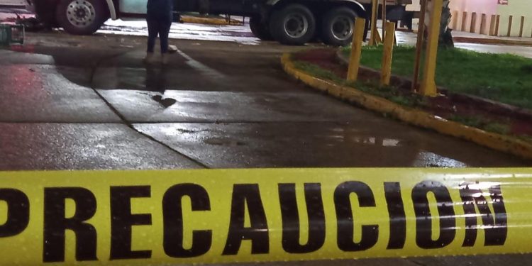 PEMEX informa que fuga de aceite en Comalcalco, Tabasco, por acto deliberado