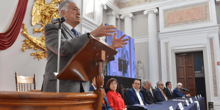 Productores Independientes y sociedades de autoabasto, aún ponen en peligro a CFE: Bartlett