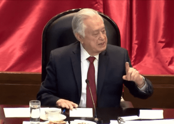 CFE es una empresa muy fuerte y poderosa; no es subsidiada por el gobierno: Bartlett