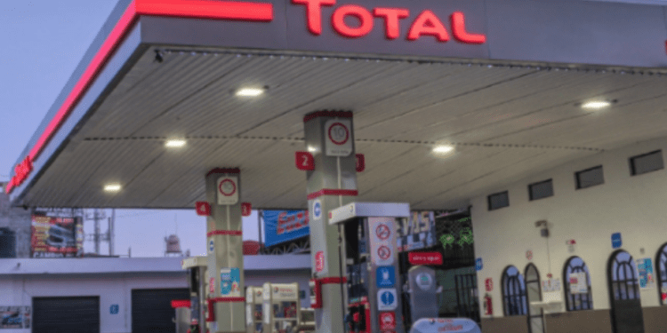 Regulaciones de la 4T en sector gasolinero obligan a TotalEnergies a cerrar sus estaciones