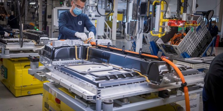 EEUU anuncia 74 mdd para reciclaje,  reutilización  y la cadena de suministro de baterías de vehículos eléctricos