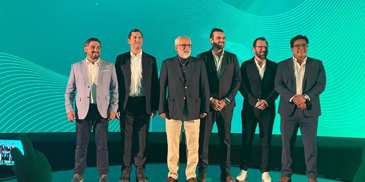 Evergo anuncia inversión de 200 mdd para instalar red de 15,000 estaciones carga eléctrica en los próximos cinco años