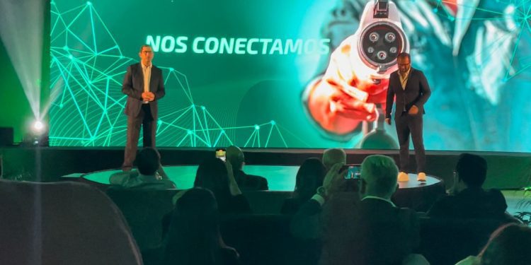 Evergo anuncia inversión de 200 mdd para instalar red de 15,000 estaciones carga eléctrica en los próximos cinco años