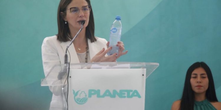 La primera de 18 plantas de abasto de pet en Veracruz para complejo de reciclaje de Coca-Cola