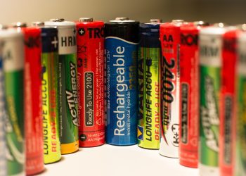 Minería urbana con más de 300 columnas recolectoras de pilas en la CDMX