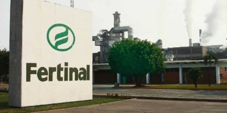 Pemex produce 62% del Programa de Fertilizantes a pequeños agricultores