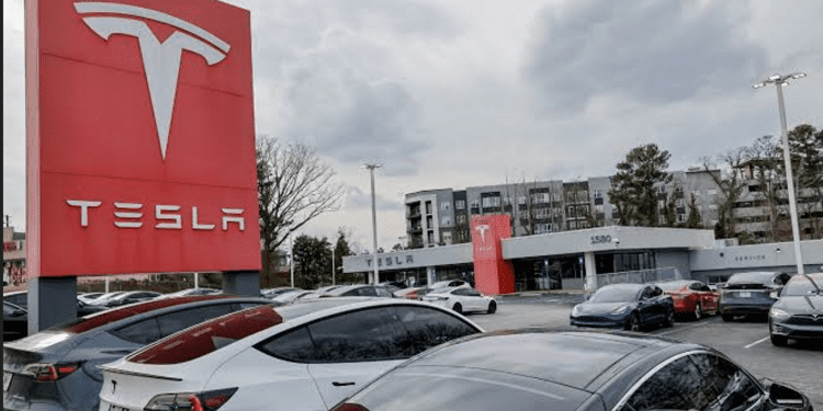 Tesla tendrá su planta en NL, bajo una serie de compromisos, incluido el cuidado del agua