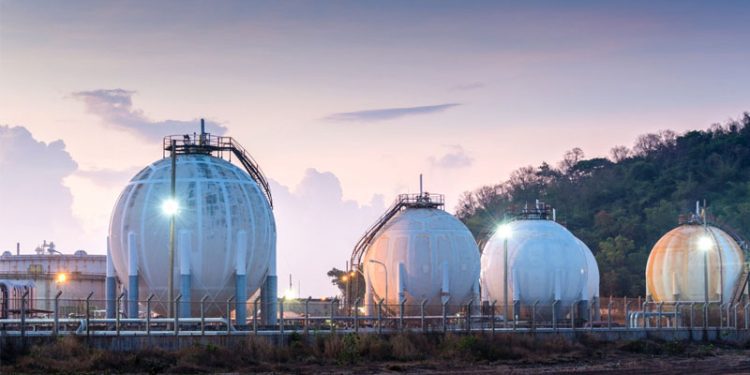 Precios del gas natural será de 3.40 dólares MMbtu en 2023: EIA