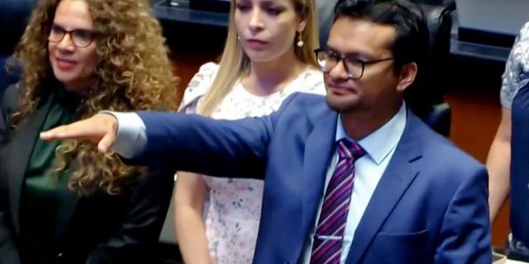 Senado designa a Walter Julián Ángel Jiménez como comisionado de la CRE