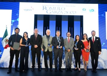 11 ganadores del Premio a la Investigación e Innovación Rómulo Garza del Tecnológico de Monterrey y Xignux