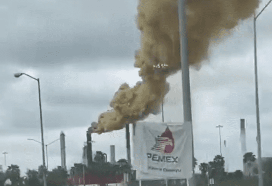 Pemex descarta daños a la salud por emisión de “vapor” de refinería Cadereyta