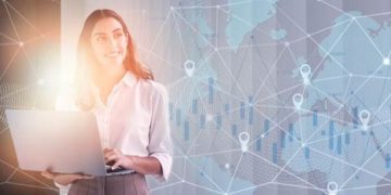 Mujeres ganan terreno en la transformación digital de México