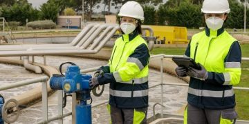 Mujeres, la primera línea en la defensa de la gestión y el ahorro de agua