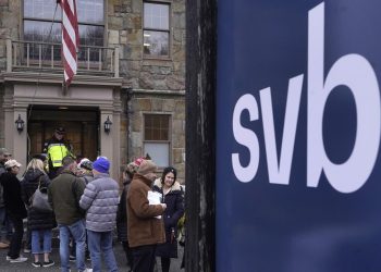 Quiebras bancarias en EUA y su riesgo sistémico: Tensión en mercados financieros