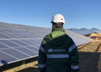 4 implicaciones negativas por la compra de las plantas generadoras de Iberdrola