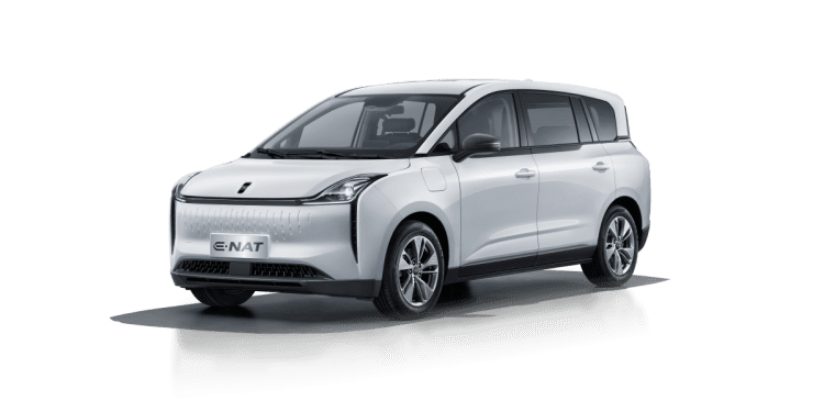 SOLAREVER y SEV México lanzan la electromovilidad inteligente con el E-NAT 2023