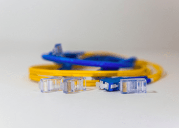 ¿Por qué las conexiones a internet por cableado son más eficiente?